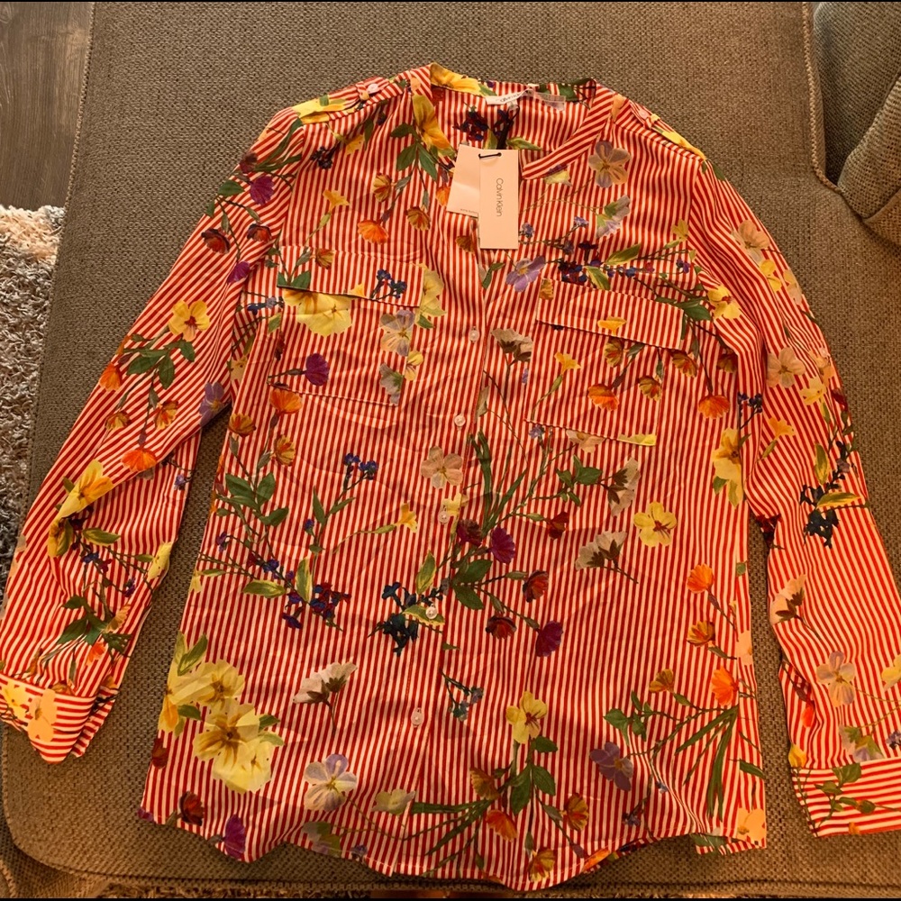 NWT Calvin Klein floral blouse